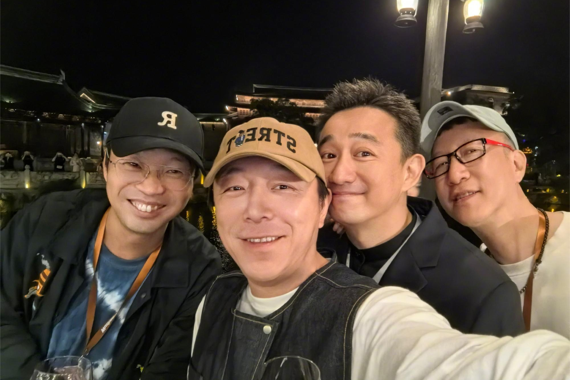 今晨莱比锡调整名单以备国王杯,复出首秀环节打磨,话题不断,阵容厚度经受考验的简单介绍 今晨莱比锡调整名单以备国王杯,复出首秀环节打磨,话题不断,阵容厚度经受考验的简单介绍